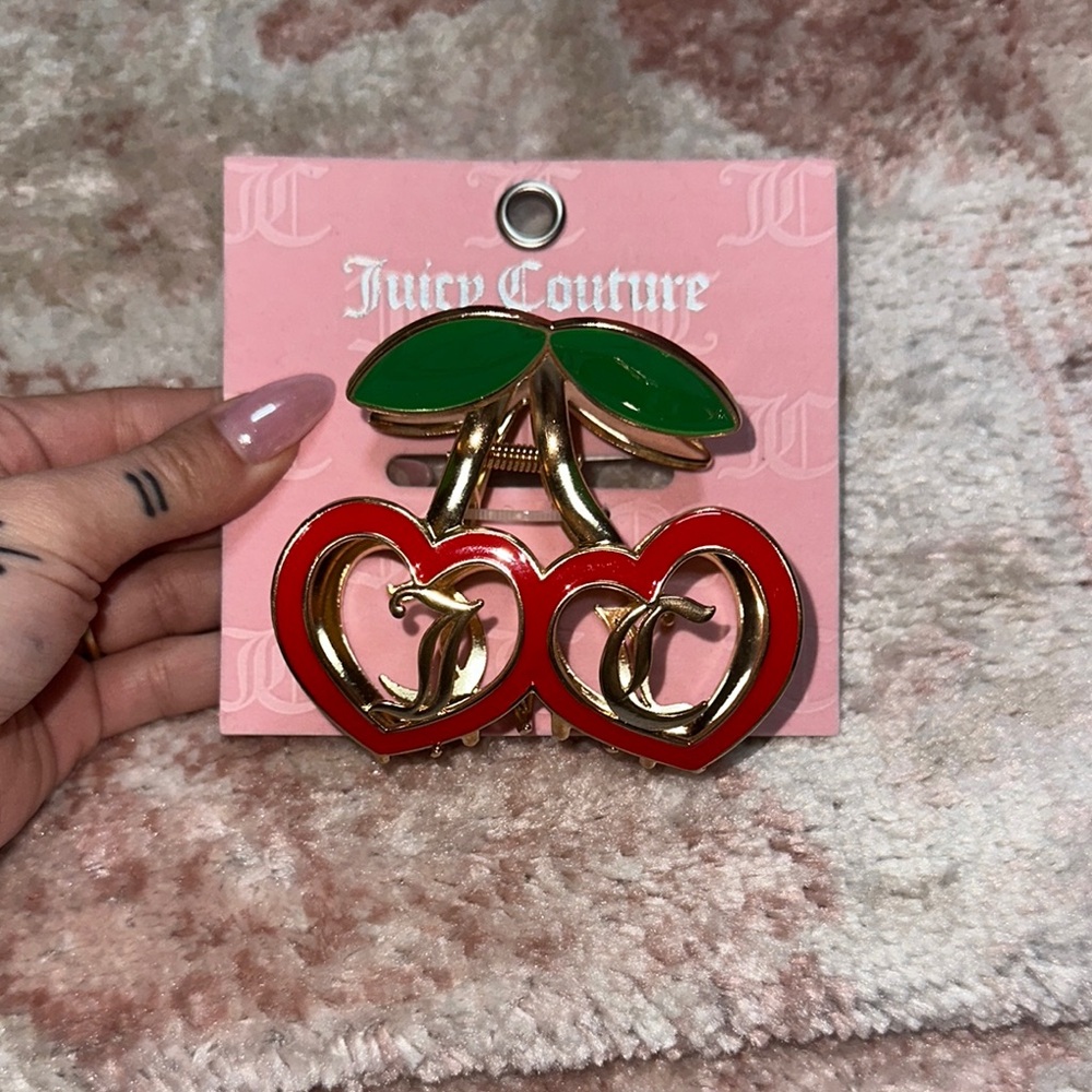 Juicy Couture Red Heart 🍒 Claw Clip